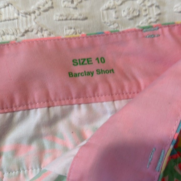 Lilly Pulitzer Barclay 3 inch length Chino Multicolor shorts Women’s Size 10 - Picture 5 of 10